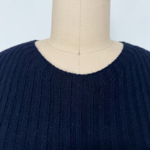 Banana Republic Filpucci Seamless Crew Sweater size XS Fine Knit Wool/Cashmere - Picture 7 of 10